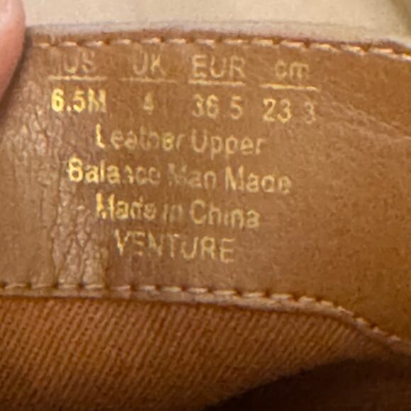 Franco Sarto Leather Venture Bootie Pointed Toe Beige Size 6.5M NWOB - Picture 9 of 10